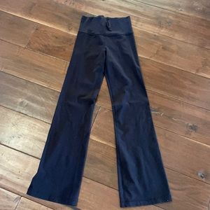 Lululemon black boot cut leggings